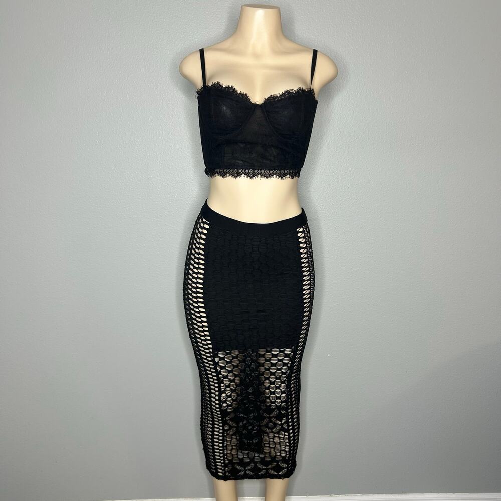 Forever 21 Lace Bustier Top & Kikiriki Sheer Midi Skirt | Size S